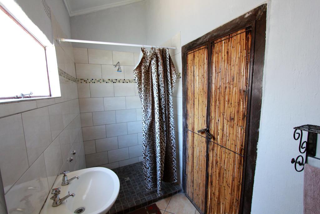 Zigzag Town Lodge Livingstone Kültér fotó
