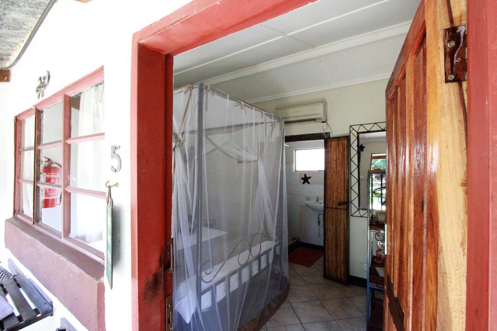 Zigzag Town Lodge Livingstone Kültér fotó
